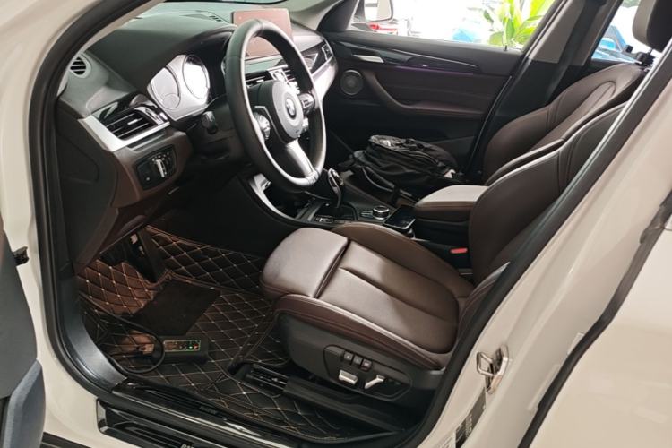 Used BMW X1 2022 sDrive25Li Leading Model Left Front Seat
