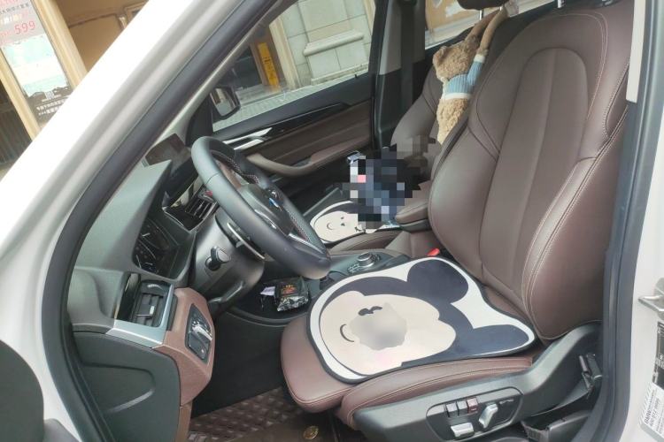 Used BMW X1 2022 sDrive20Li Fashion Model Left Front Seat