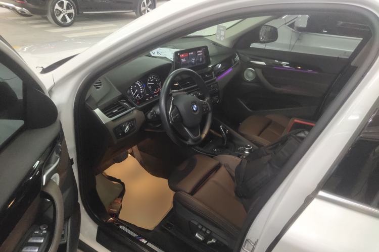 Used BMW X1 2022 sDrive20Li Fashion Model Left Front Seat