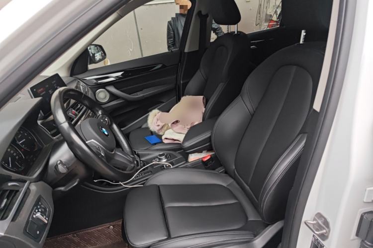 Used BMW X1 2022 sDrive25Li Leading Model Left Front Seat