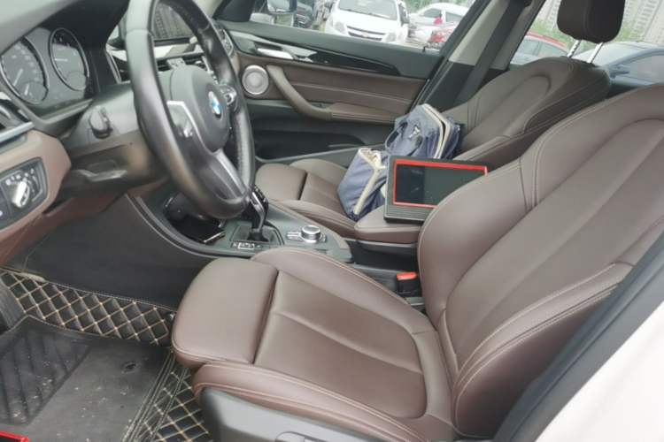 Used BMW X1 2022 sDrive25Li Leading Model Left Front Seat