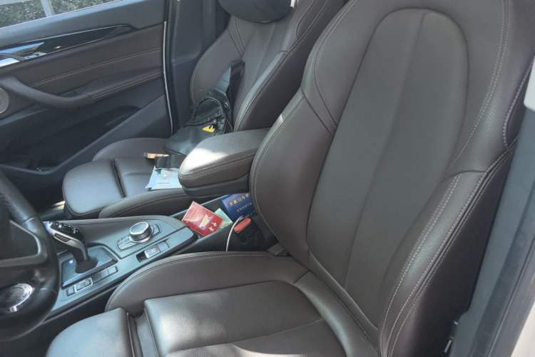 Used BMW X1 2022 sDrive20Li Fashion Model Left Front Seat