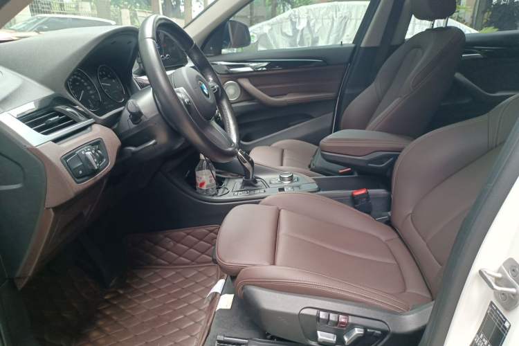 Used BMW X1 2022 sDrive25Li Leading Model Left Front Seat