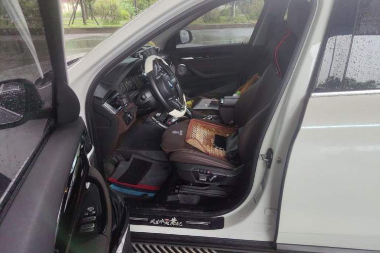 Used BMW X1 2022 sDrive25Li Leading Model Left Front Seat