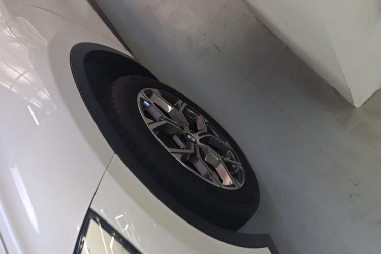Used BMW X1 2022 sDrive25Li Leading Model Left Front Wheel Hub