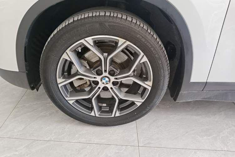 Used BMW X1 2022 sDrive25Li Leading Model Left Front Wheel Hub