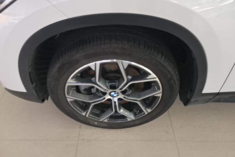 Used BMW X1 2022 sDrive25Li Leading Model Left Front Wheel Hub