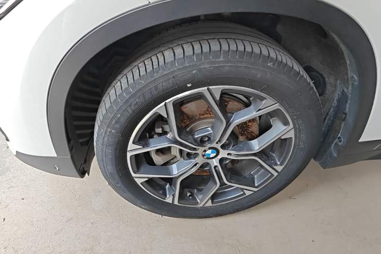 Used BMW X1 2022 sDrive25Li Leading Model Left Front Wheel Hub