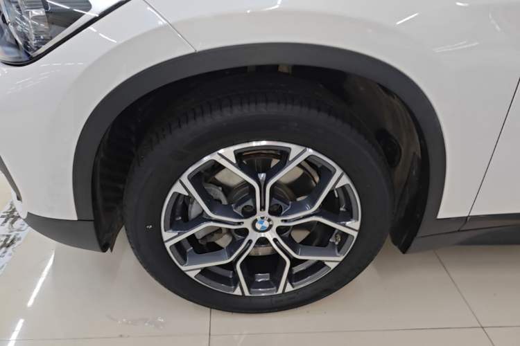 Used BMW X1 2022 sDrive25Li Leading Model Left Front Wheel Hub