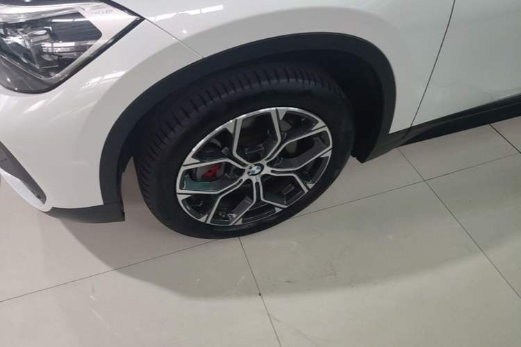Used BMW X1 2022 sDrive25Li Leading Model Left Front Wheel Hub