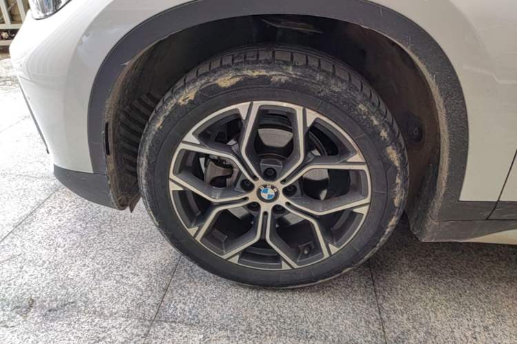 Used BMW X1 2022 sDrive20Li Luxury Model Left Front Wheel Hub
