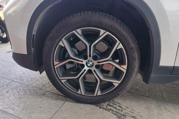Used BMW X1 2022 sDrive25Li Leading Model Left Front Wheel Hub