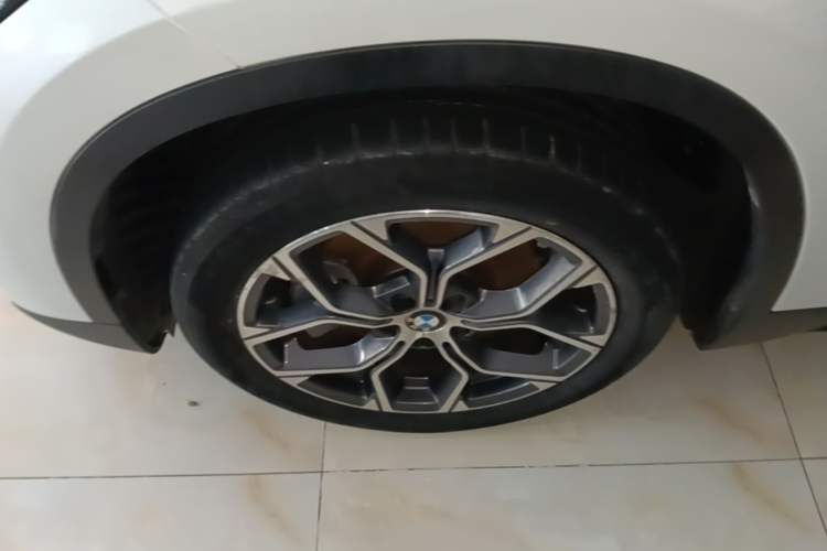 Used BMW X1 2022 sDrive25Li Leading Model Left Front Wheel Hub