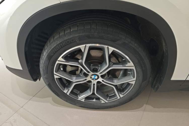 Used BMW X1 2022 sDrive25Li Leading Model Left Front Wheel Hub