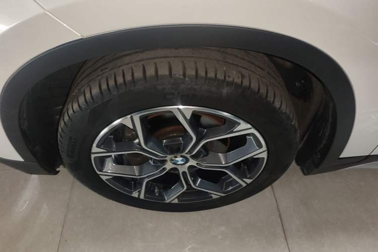 Used BMW X1 2022 sDrive20Li Luxury Model Left Front Wheel Hub
