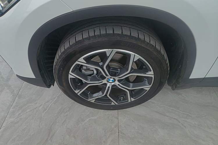 Used BMW X1 2022 sDrive25Li Leading Model Left Front Wheel Hub