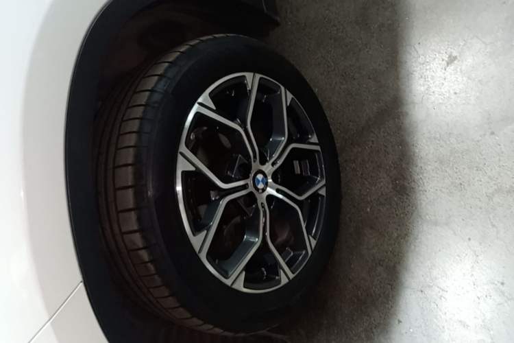 Used BMW X1 2022 sDrive20Li Luxury Model Left Front Wheel Hub