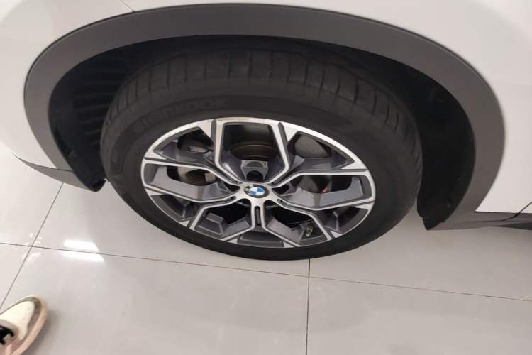 Used BMW X1 2022 sDrive25Li Leading Model Left Front Wheel Hub