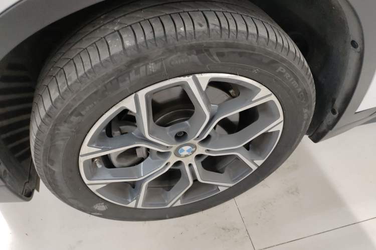 Used BMW X1 2022 sDrive25Li Leading Model Left Front Wheel Hub