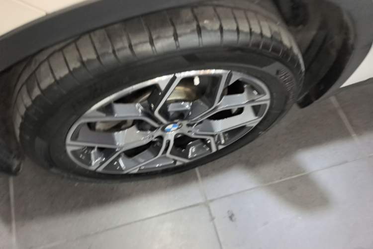 Used BMW X1 2022 sDrive25Li Leading Model Left Front Wheel Hub
