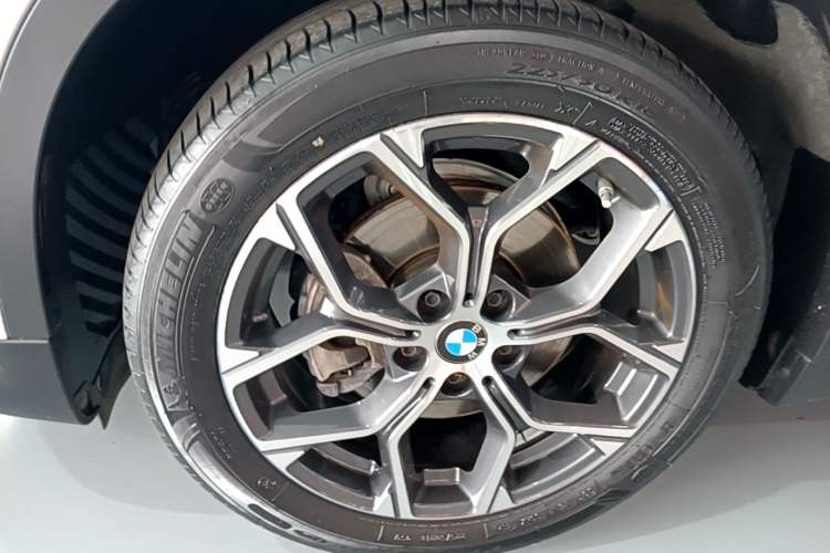 Used BMW X1 2022 sDrive20Li Luxury Model Left Front Wheel Hub