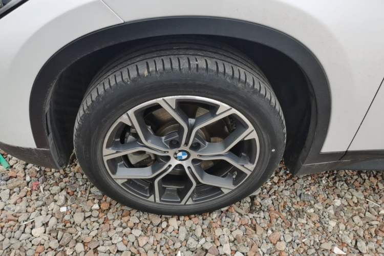 Used BMW X1 2022 sDrive25Li Leading Model Left Front Wheel Hub