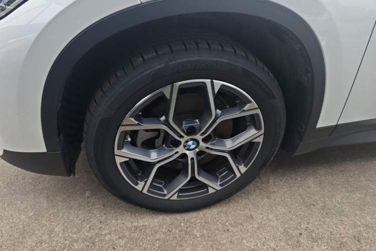 Used BMW X1 2022 sDrive25Li Leading Model Left Front Wheel Hub