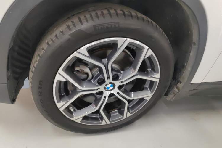 Used BMW X1 2022 sDrive25Li Leading Model Left Front Wheel Hub