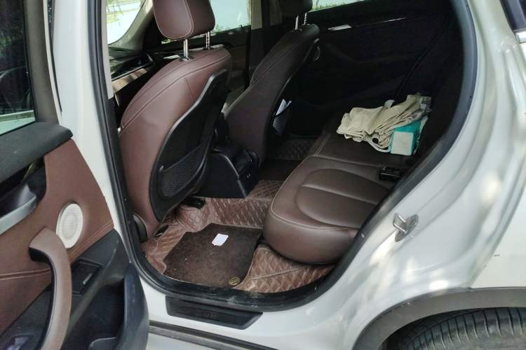 Used BMW X1 2022 sDrive20Li Fashion Model Left Rear Seat