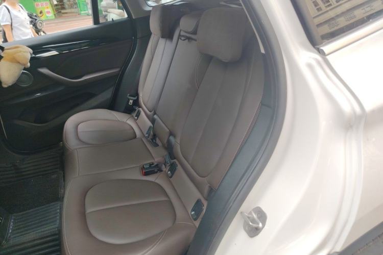 Used BMW X1 2022 sDrive20Li Fashion Model Left Rear Seat