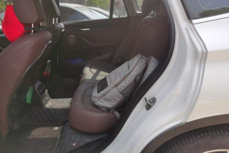 Used BMW X1 2022 sDrive25Li Leading Model Left Rear Seat