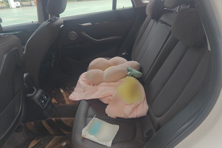 Used BMW X1 2022 sDrive25Li Leading Model Left Rear Seat