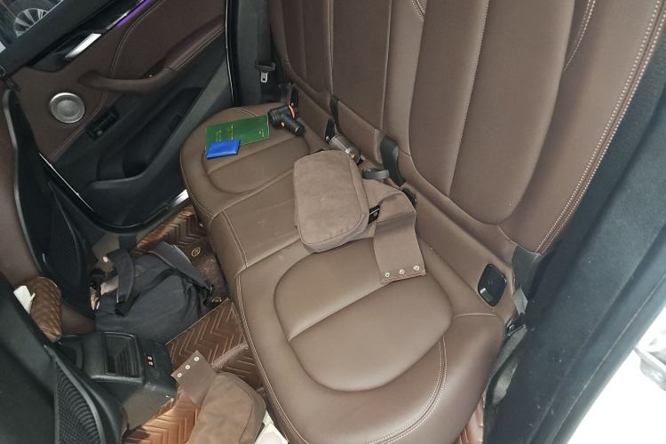 Used BMW X1 2022 sDrive20Li Fashion Model Left Rear Seat