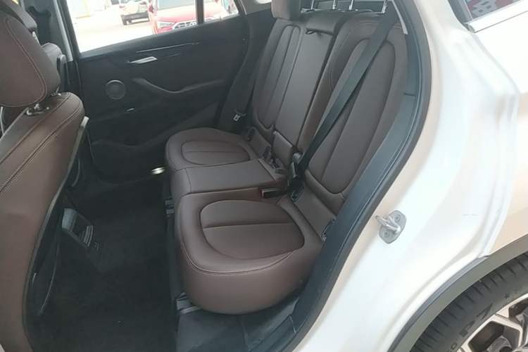 Used BMW X1 2022 sDrive20Li Fashion Model Left Rear Seat