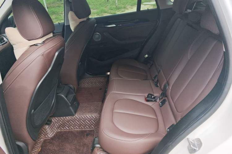 Used BMW X1 2022 sDrive20Li Fashion Model Left Rear Seat