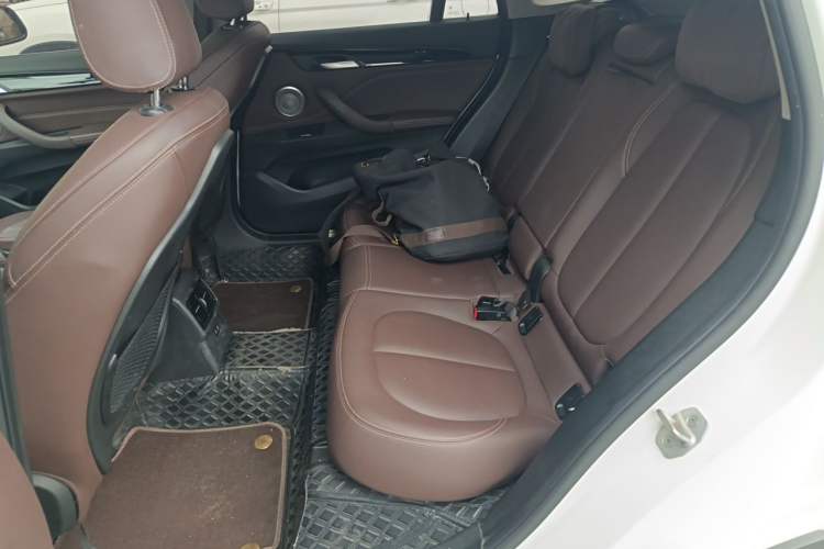 Used BMW X1 2022 sDrive20Li Fashion Model Left Rear Seat