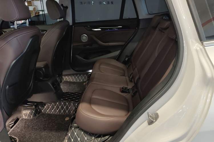 Used BMW X1 2022 sDrive25Li Leading Model Left Rear Seat