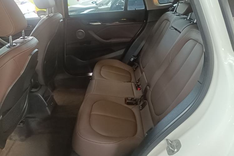 Used BMW X1 2022 sDrive20Li Fashion Model Left Rear Seat