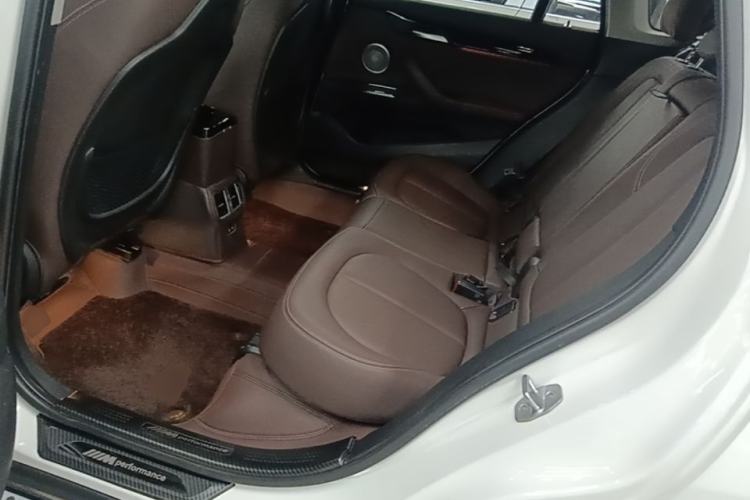 Used BMW X1 2022 sDrive25Li Leading Model Left Rear Seat