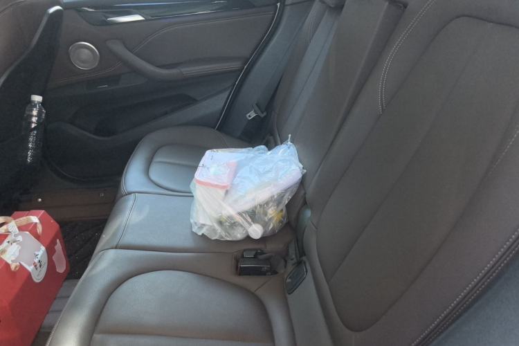Used BMW X1 2022 sDrive20Li Fashion Model Left Rear Seat
