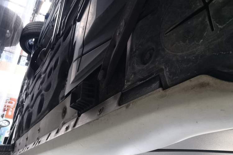 Used BMW X1 2022 sDrive20Li Fashion Model Left Side Sill