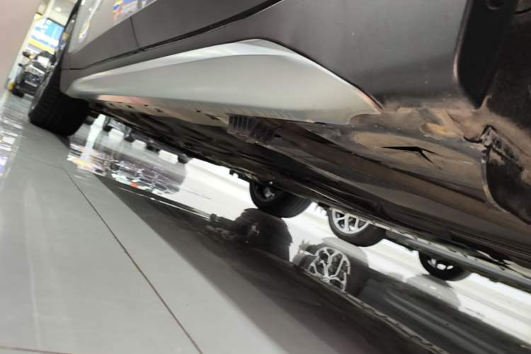 Used BMW X1 2022 xDrive25Li Luxury Model Left Side Sill