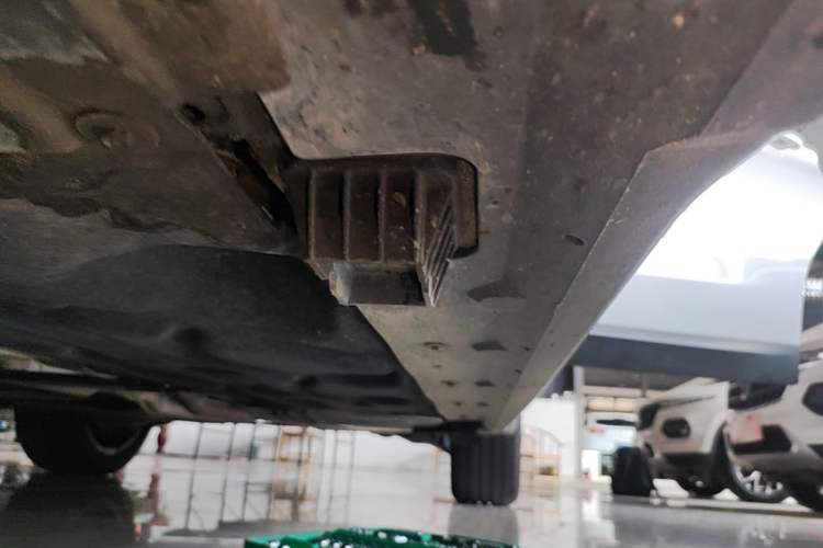 Used BMW X1 2022 sDrive25Li Leading Model Left Side Sill