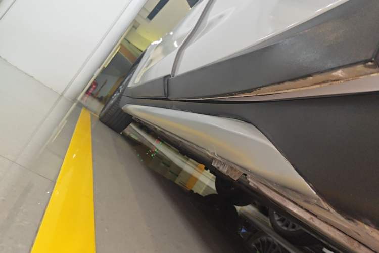 Used BMW X1 2022 sDrive25Li Leading Model Left Side Sill