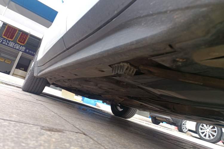 Used BMW X1 2022 sDrive25Li Leading Model Left Side Sill
