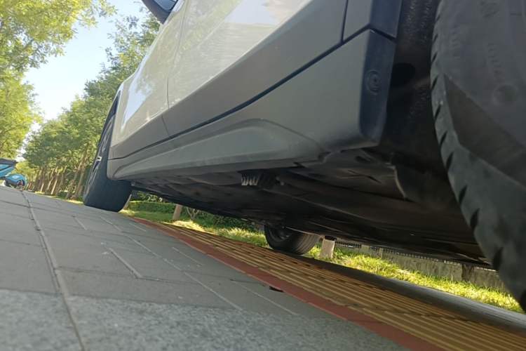 Used BMW X1 2022 sDrive25Li Leading Model Left Side Sill