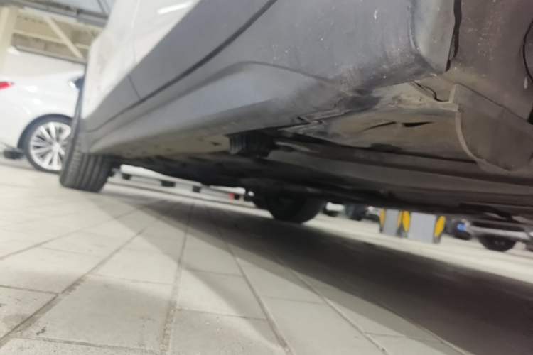 Used BMW X1 2022 sDrive25Li Leading Model Left Side Sill
