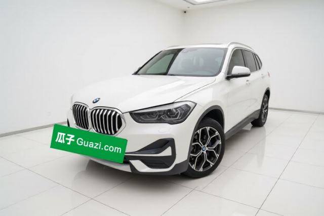 Ojetý BMW X1 2022 sDrive25Li Leading Model