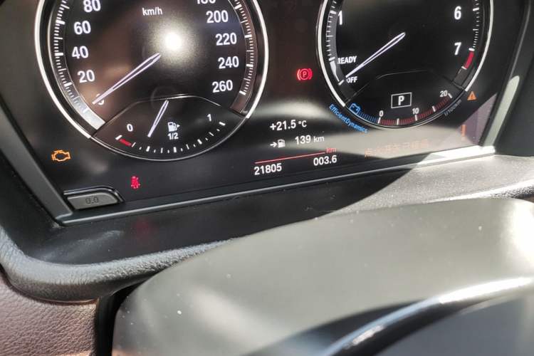 Used BMW X1 2022 sDrive25Li Leading Model Odometer Close Up