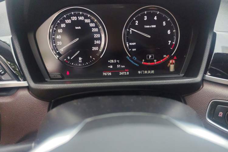 Used BMW X1 2022 sDrive20Li Fashion Model Odometer Close Up